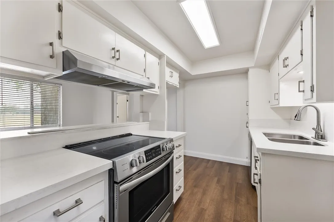 Bakersfield, California 93309, United States, 3 Bedrooms Bedrooms, ,2 BathroomsBathrooms,Residential,Active,205032