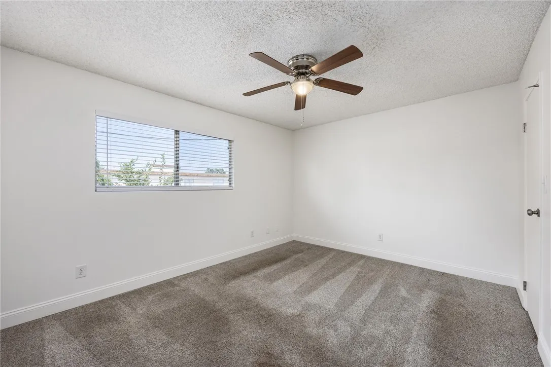 Bakersfield, California 93309, United States, 3 Bedrooms Bedrooms, ,2 BathroomsBathrooms,Residential,Active,205032