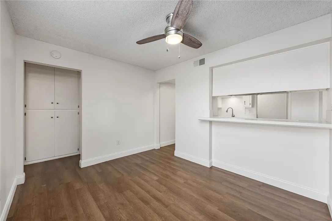 Bakersfield, California 93309, United States, 3 Bedrooms Bedrooms, ,2 BathroomsBathrooms,Residential,Active,205032