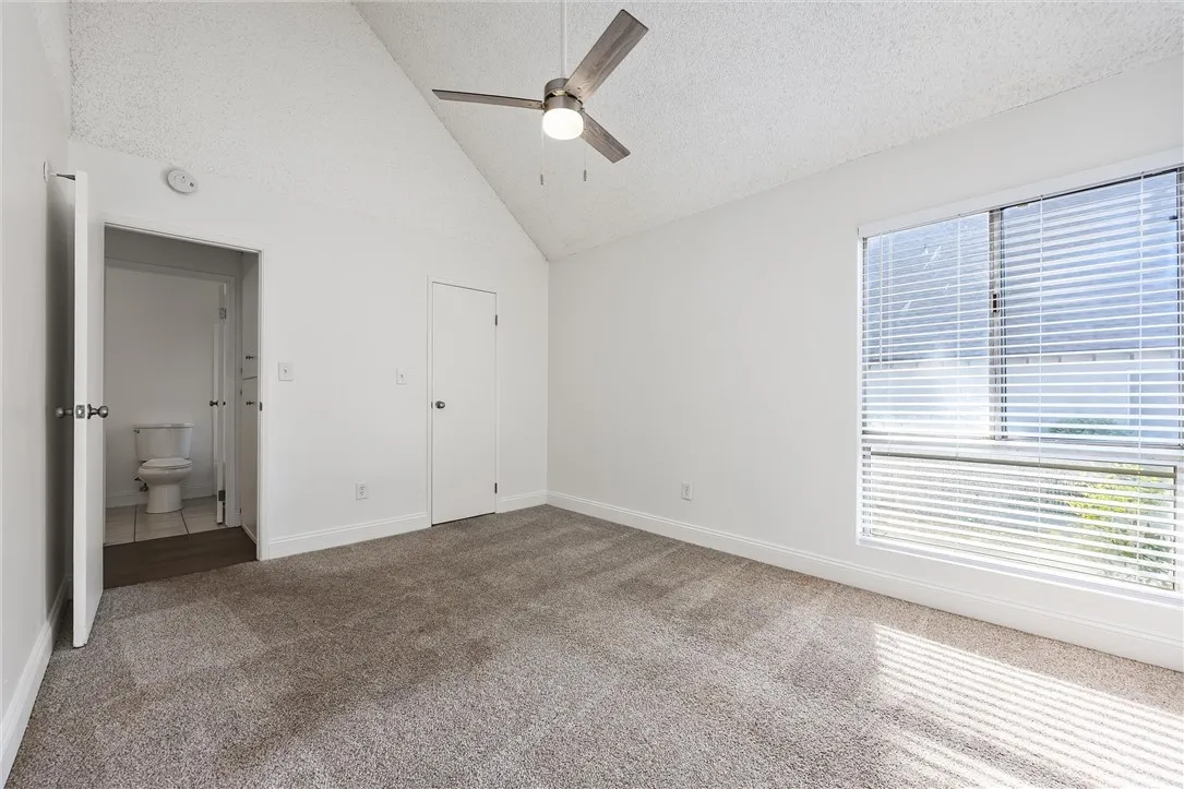 Bakersfield, California 93309, United States, 3 Bedrooms Bedrooms, ,2 BathroomsBathrooms,Residential,Active,205032