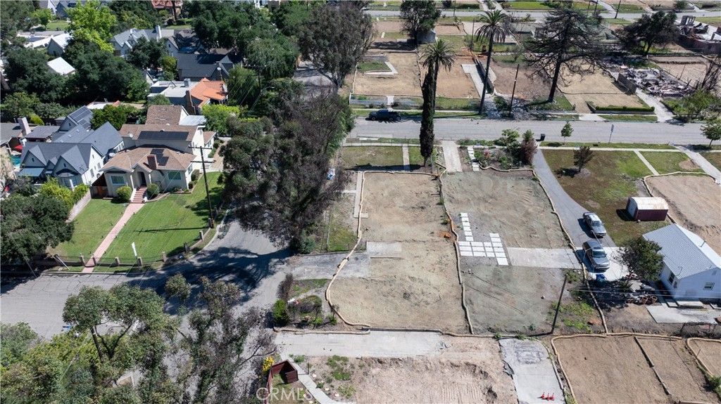 listing image 130724391973261646221