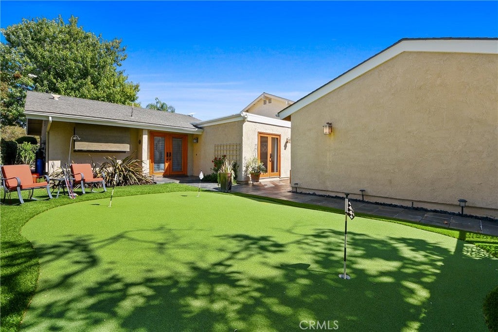 28122 Carpenteria Court
