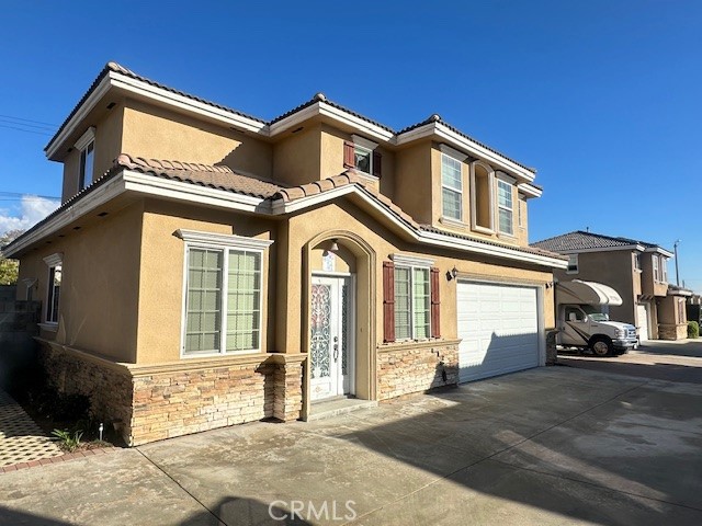 5067 Sereno Dr B