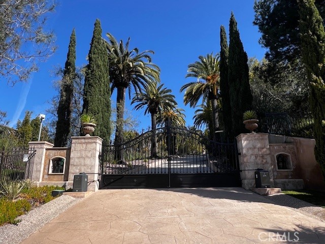 6884 Poco Lago