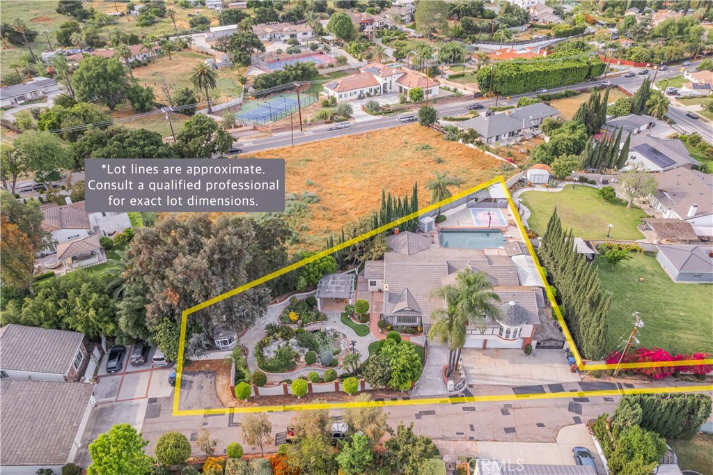 1951 Las Lomitas Drive