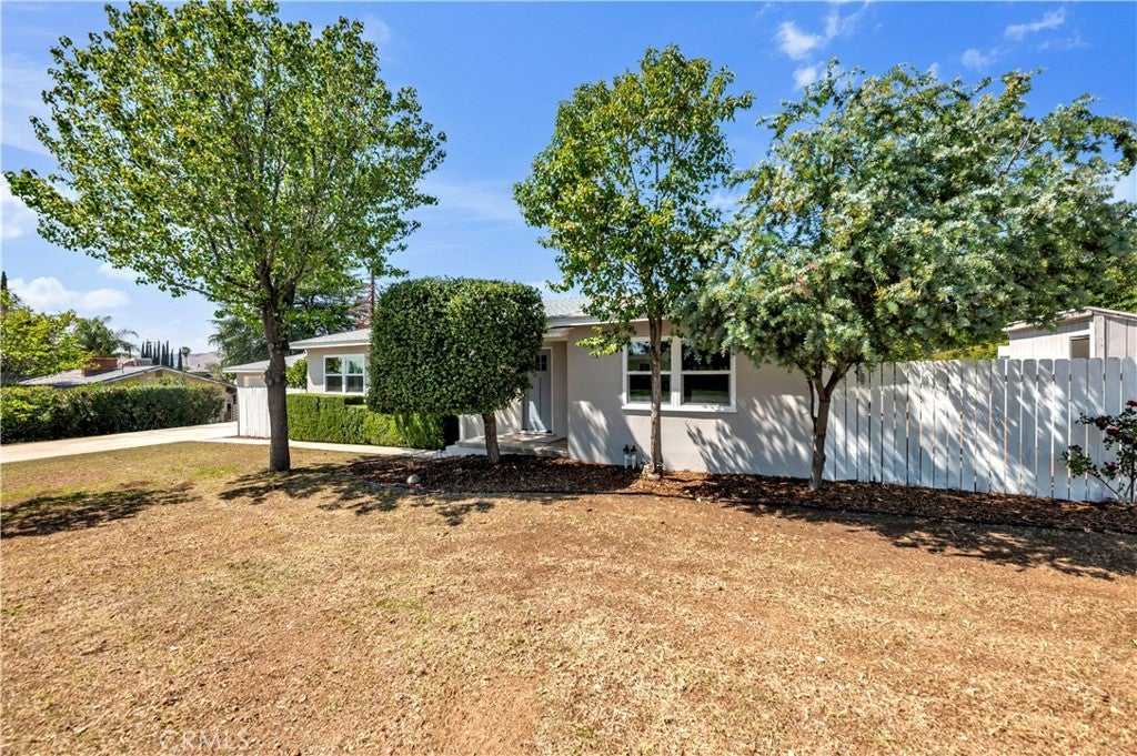 35158 Cedarwood