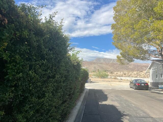 49305 Highway 74 101