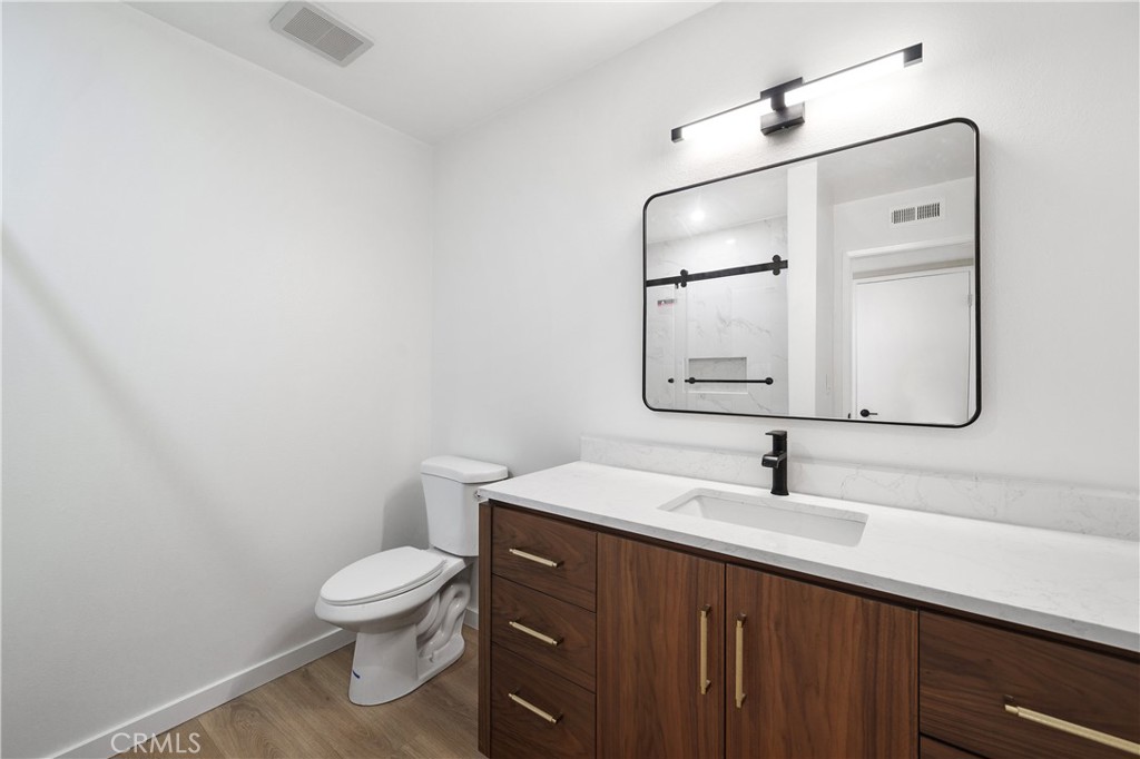 Casitas Capistrano (CT) - Residential