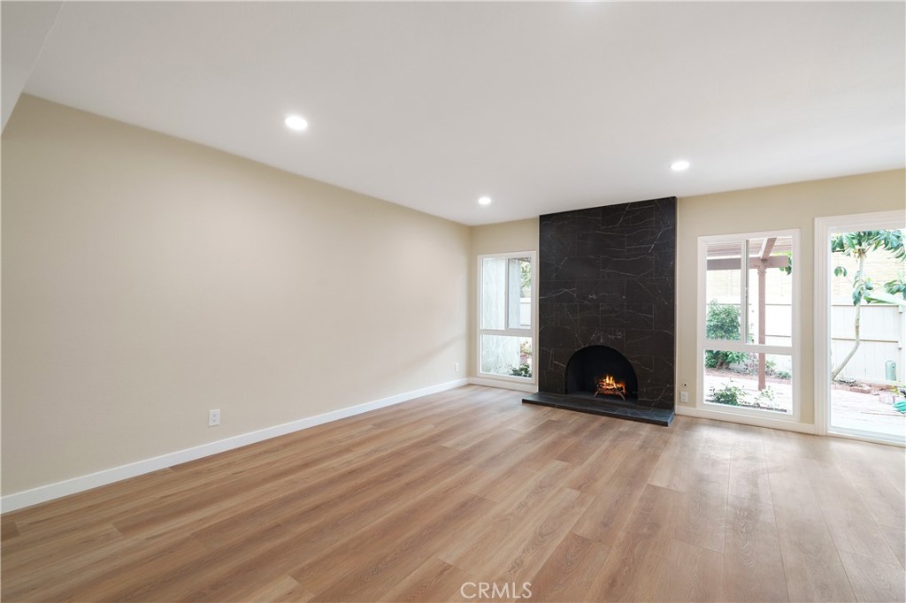Casitas Capistrano (CT) - Residential