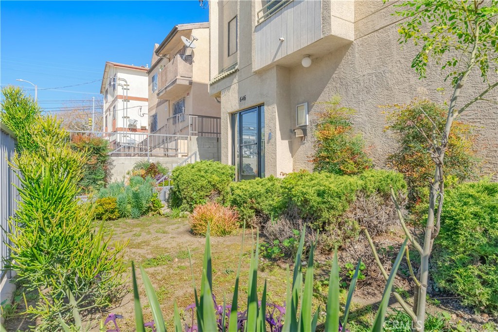 646 N Madison Avenue