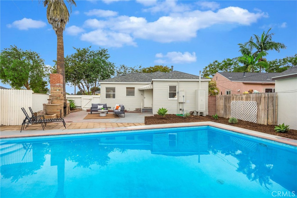 Artcraft Manor (AM) - Residential