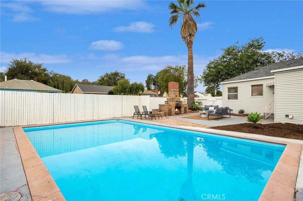 Artcraft Manor (AM) - Residential