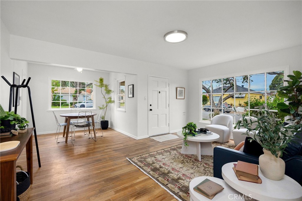 Artcraft Manor (AM) - Residential