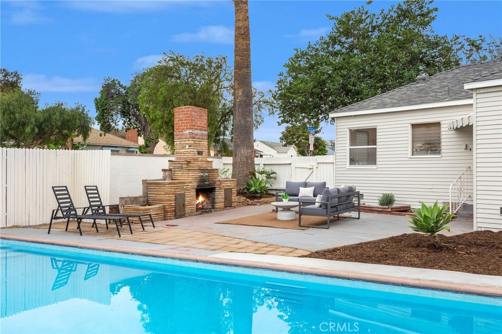 Artcraft Manor (AM) - Residential