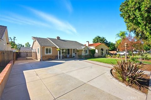 Photo of 224 E La Deney Dr, Ontario, CA 91764 (MLS # CV25244193) Photo of 224 E La Deney Dr, Ontario, CA 91764 (MLS # CV25244193)