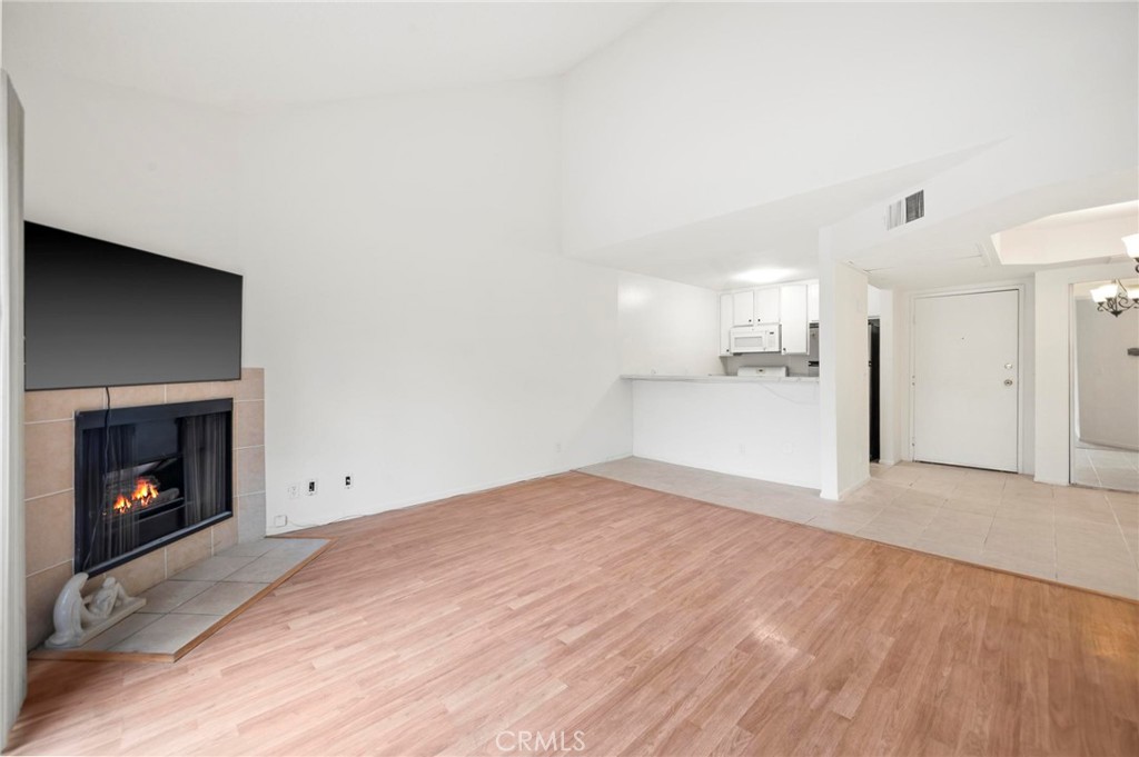 7640 Oso Avenue 316