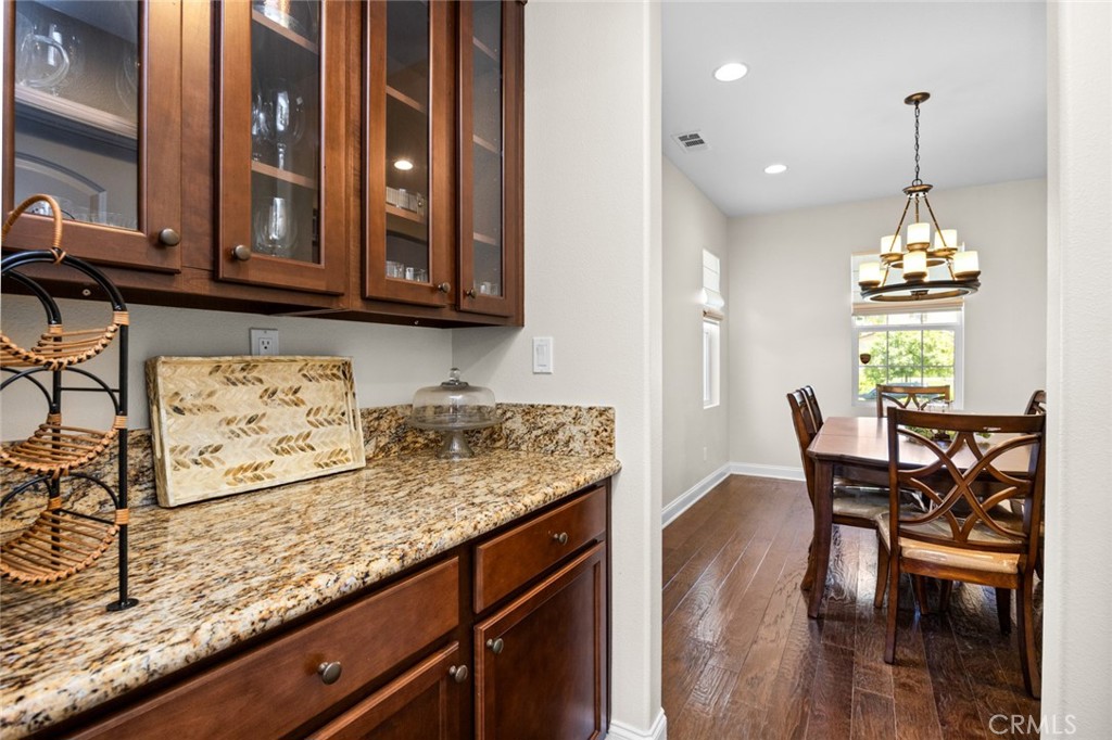 SYCAMORE HILLS - Residential Lease