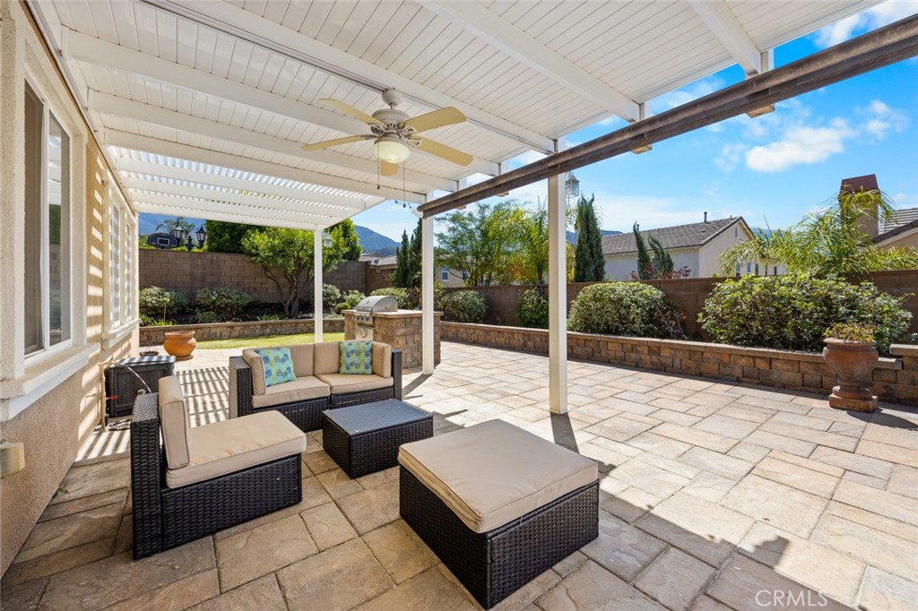 SYCAMORE HILLS - Residential Lease