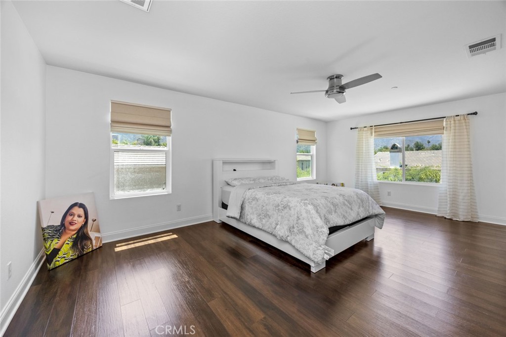 SYCAMORE HILLS - Residential Lease