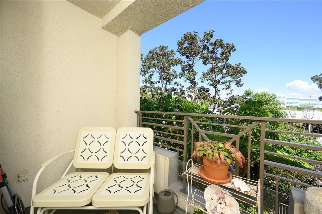 2243 Martin 211, Irvine CA 92612 - Photo 17