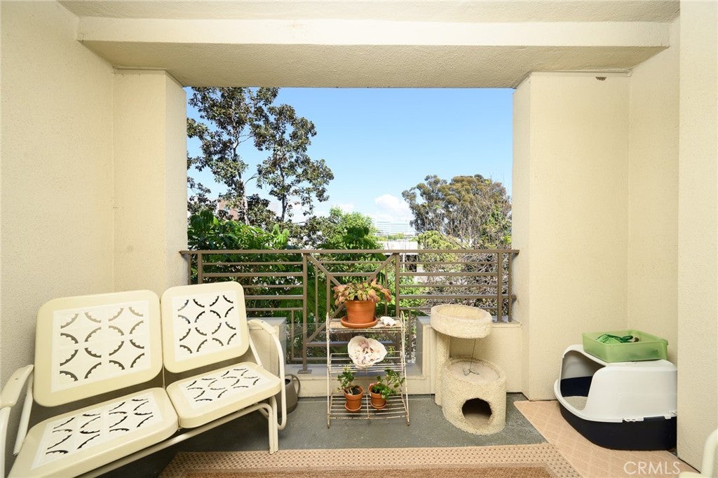 2243 Martin 211, Irvine CA 92612 - Photo 16