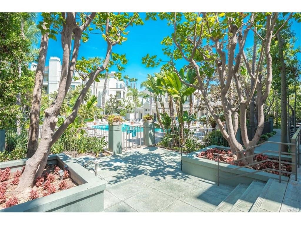 2243 Martin 211, Irvine CA 92612 - Photo 20