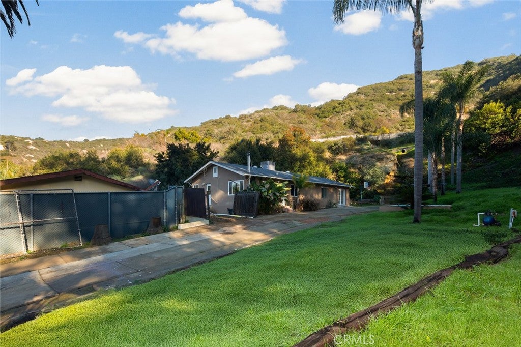 21431 Stans Lane, Laguna Beach CA 92651 - Photo 1
