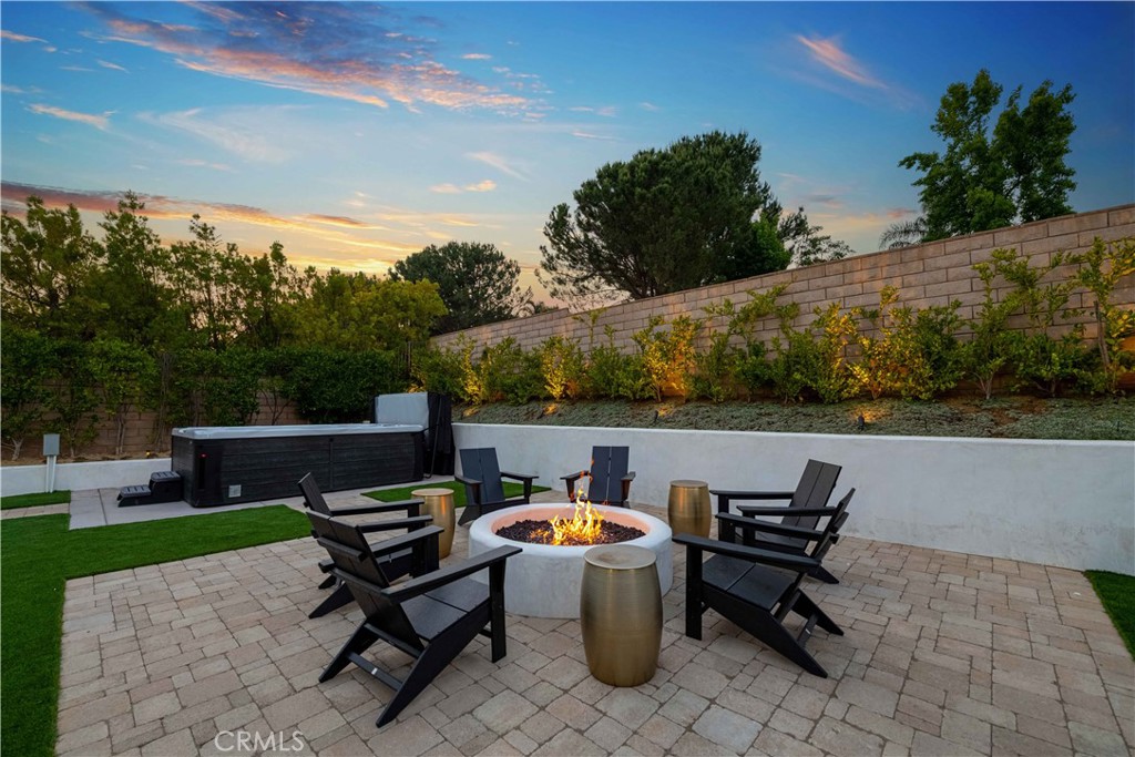 231 Knoll Ridge Road