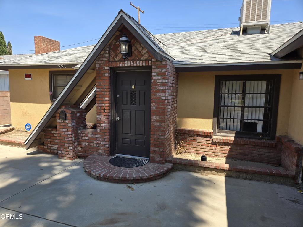 Beautiful curb appeal from this wonderful Mid-Century classic home. Walk to Joshua Elementary School. Near restaurants, parks and shopping. A spacious open floorplan with a fireplace, large kitchen and a swim spa. A 4th bedroom was made out of the garage space. It has a separate entrance that is prefect for family or a tenant so you can generate rental income. This is a must see property.