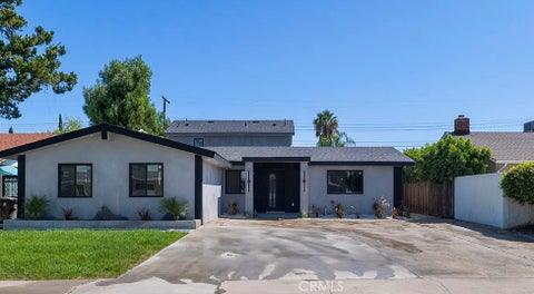 Photo of 6650 Birchton Avenue, West Hills, CA 91307 (MLS # SR26203277)