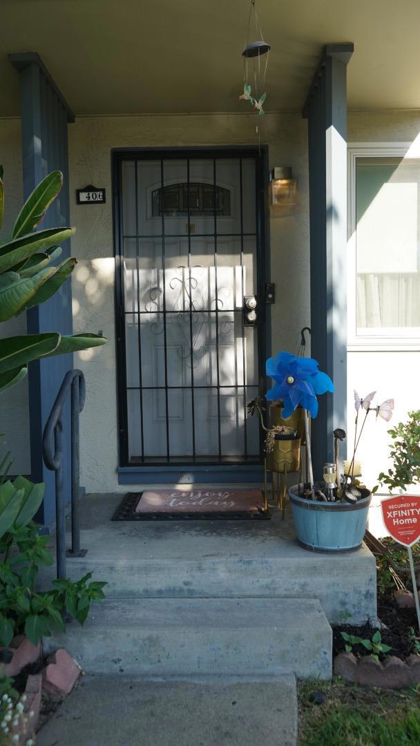 Discover this charming 2-bedroom, 1-1/2 bathroom home nestled in the vibrant city of Hayward. Corner unit with a spacious 900 square feet, this residence offers a welcoming atmosphere and an array of attractive features. The kitchen is designed with functionality in mind, an electric cooktop and a convenient eat-in area with a breakfast bar, perfect for casual dining. Some Anderson windows, and living room window has remote blinds. The flooring throughout the home includes hardwood floors and stairs, with tiled bathroom floor, and carpet in bedrooms. Practical amenities include a washer and dryer for your laundry needs, ensuring convenience at your fingertips. With ceiling fans for cooling and central forced heating so comfort is assured all year round.Pool is near to enjoy in those warm days! The home is located within the Hayward Unified School District, providing access to local educational facilities. Easy walk to parks, post office and restaurants. This delightful property is a wonderful opportunity to enjoy the best of Hayward living. Easy access to freeways, 880 and San Mateo bridge. Dont miss this opportunity to make this your new home!
