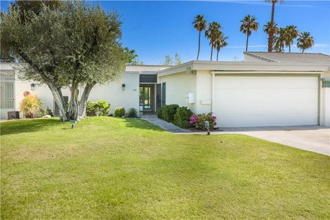 Photo of 1710 E Sonora Road, Palm Springs, CA 92264 (MLS # AR26107454)