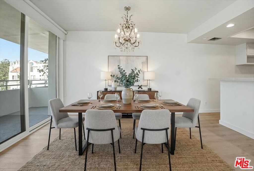 Photo of 15480 Antioch Street #102, Pacific Palisades, CA 90272 (MLS # 26646025)