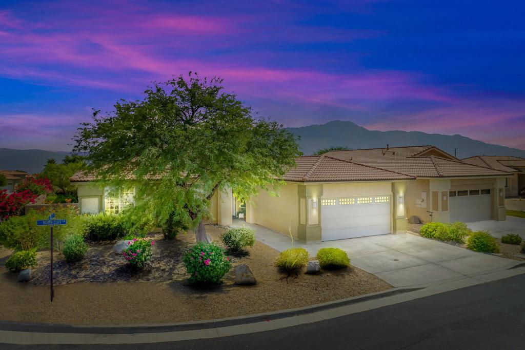 Paradise Springs - Residential