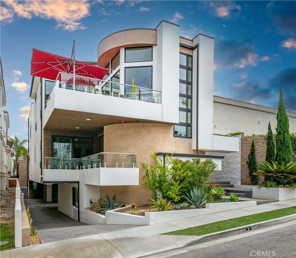 Modern Coastal Living with Panoramic Ocean Views
This custom-built stand alone, three-story residence is a modern entertainer’s dream, thoughtfully designed with high-end finishes, seamless indoor-outdoor flow, and a private rooftop deck offering sweeping ocean views.
Step inside to a light-filled, wide open-concept layout featuring, folding doors opening to a large balcony creating a wonderful indoor outdoor flow. Four spacious bedrooms and four spa-inspired bathrooms. The gourmet kitchen is a chef’s paradise, boasting sleek custom cabinetry, large walk in pantry, premium stainless-steel appliances, dual sinks, expansive quartz countertops, and a large breakfast bar that flows effortlessly into the dining area—perfect for hosting gatherings both intimate and grand.
Retreat to the luxurious primary suite complete with a private balcony, walk-in closet with custom built-ins, and wiring for a dedicated entertainment system. The en-suite bath is a serene escape, showcasing a freestanding soaking tub, oversized walk-in shower with dual shower heads, floating quartz vanities, and modern LED-lit mirrors.
Additional features elevate this home to a class of its own, including a 3-stop elevator, custom floating fireplace, central vacuum system, split-zone security, and professional closet organization throughout. Solid hardwood floors, quartz accents, designer lighting and A/C further enhance its refined character.
Located within walking distance to golden sandy beaches, acclaimed restaurants, boutique shopping, lush parks, and award-winning schools, this exceptional residence offers the perfect blend of style, comfort, and convenience. Experience the pinnacle of contemporary design and coastal luxury in this stunning detached architectural masterpiece.
