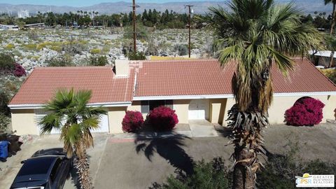 Photo of 2780 N Girasol Avenue, Palm Springs, CA 92262 (MLS # 26646311PS)