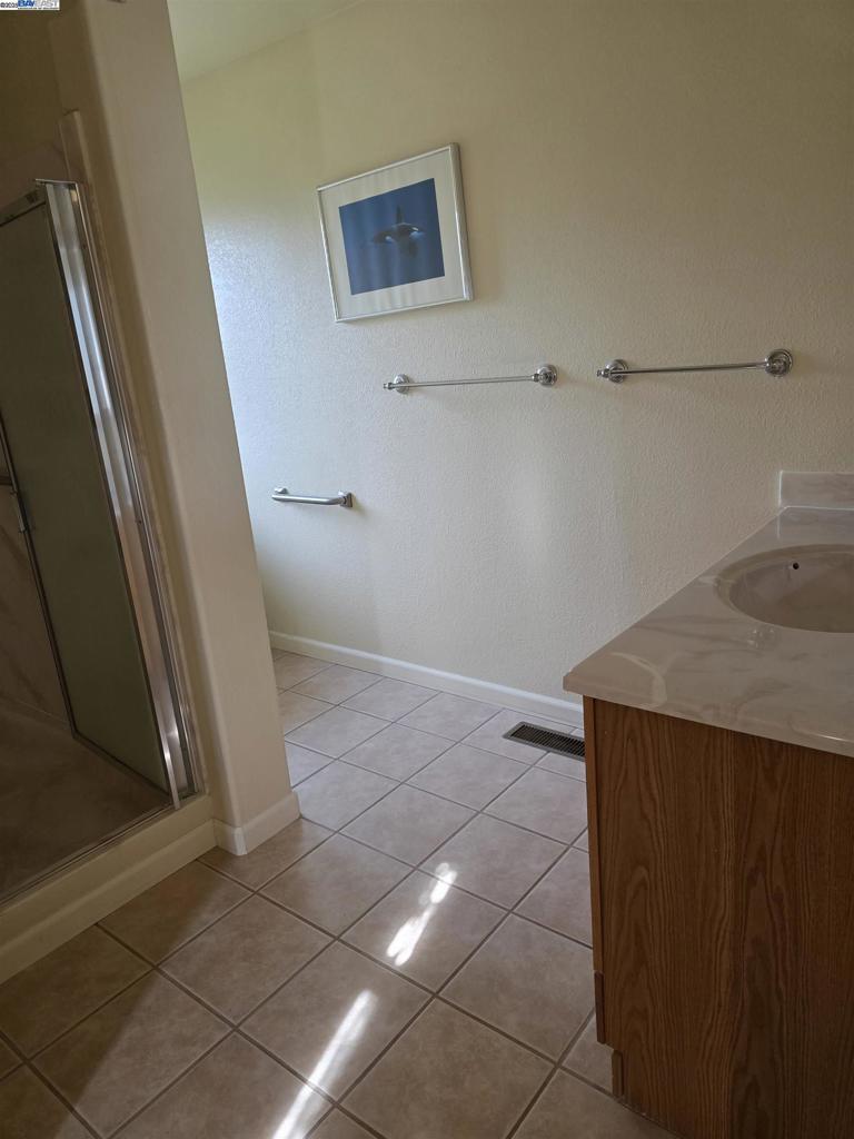 GLENMOOR - Residential