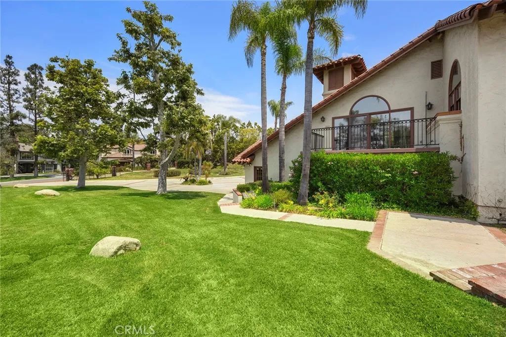 Anaheim Hills, California 92808, United States, 5 Bedrooms Bedrooms, ,4 BathroomsBathrooms,Residential,Active,151219