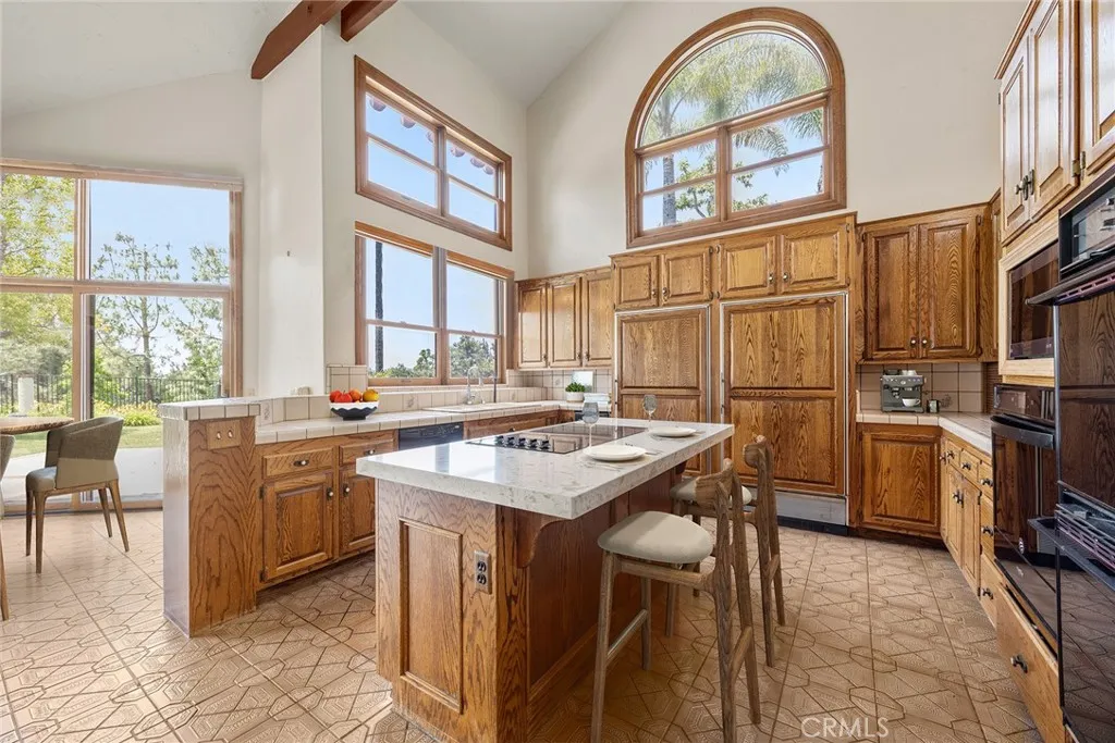 Anaheim Hills, California 92808, United States, 5 Bedrooms Bedrooms, ,4 BathroomsBathrooms,Residential,Active,151219