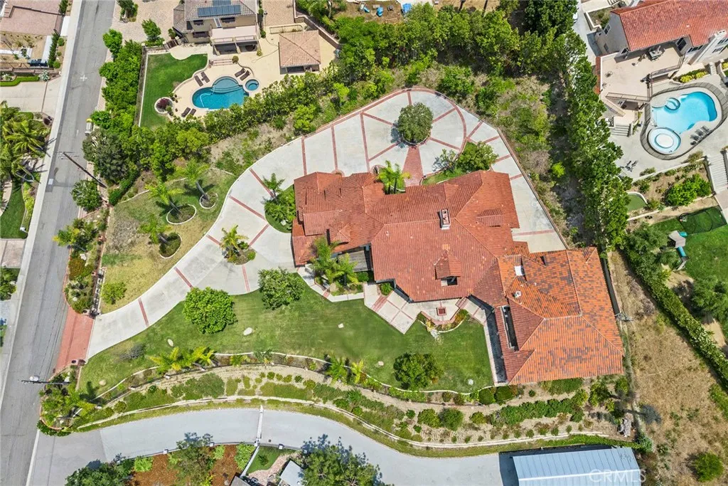 Anaheim Hills, California 92808, United States, 5 Bedrooms Bedrooms, ,4 BathroomsBathrooms,Residential,Active,151219