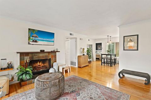 6544 College Grove Dr 71 San Diego CA 92115
