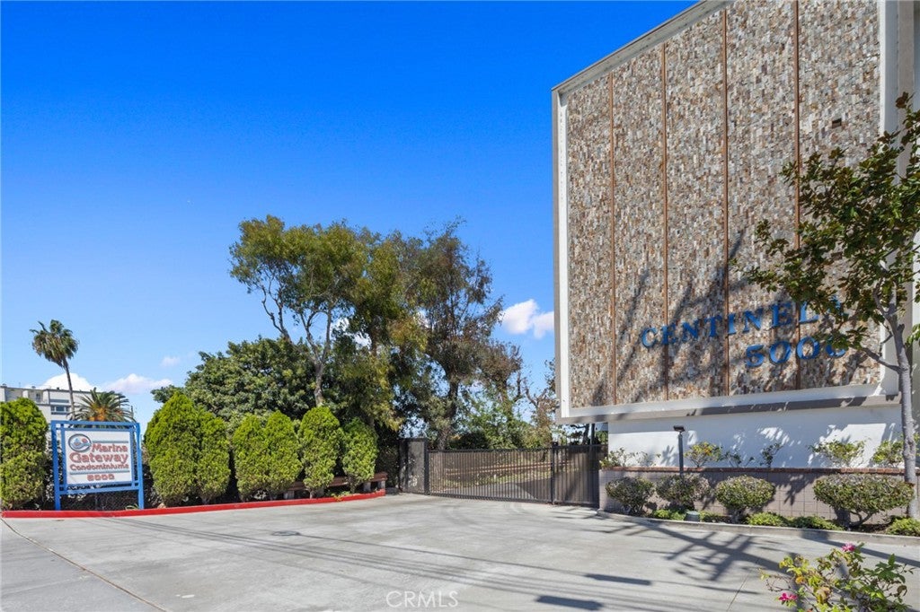 5000 S Centinela Avenue 113