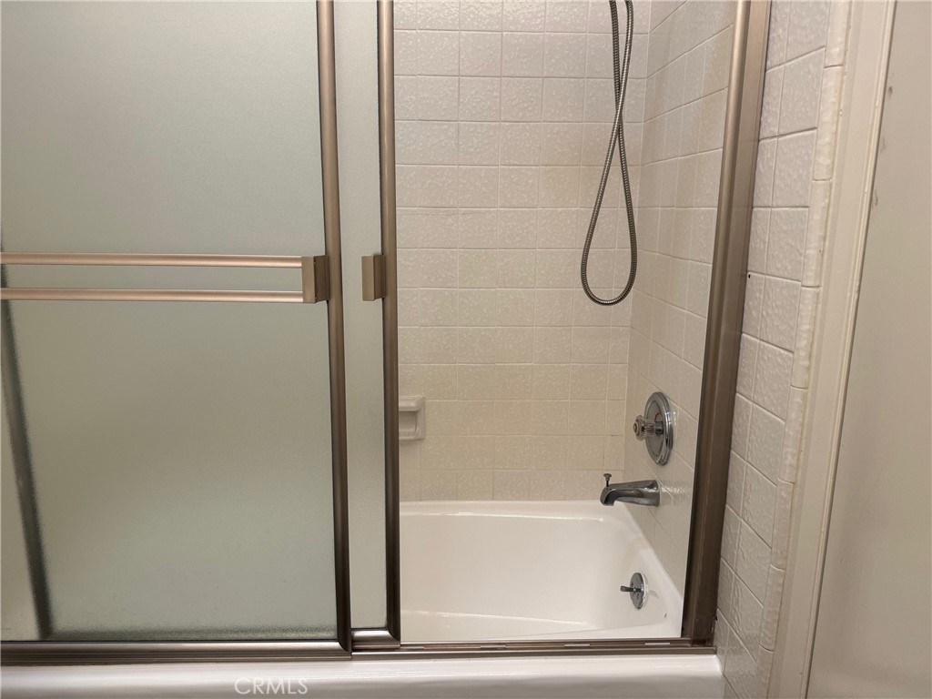 Not Applicable-105 - Residential Lease