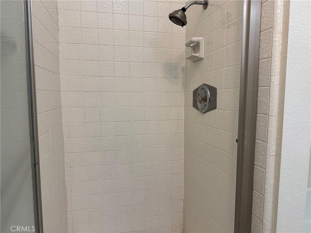 Not Applicable-105 - Residential Lease