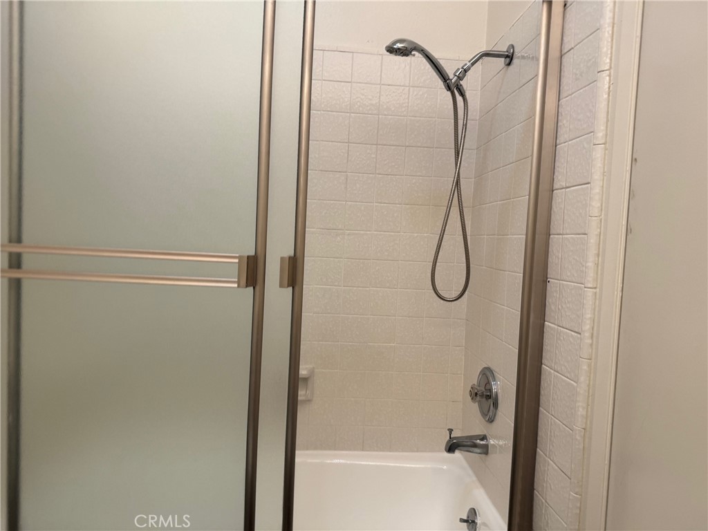 Not Applicable-105 - Residential Lease