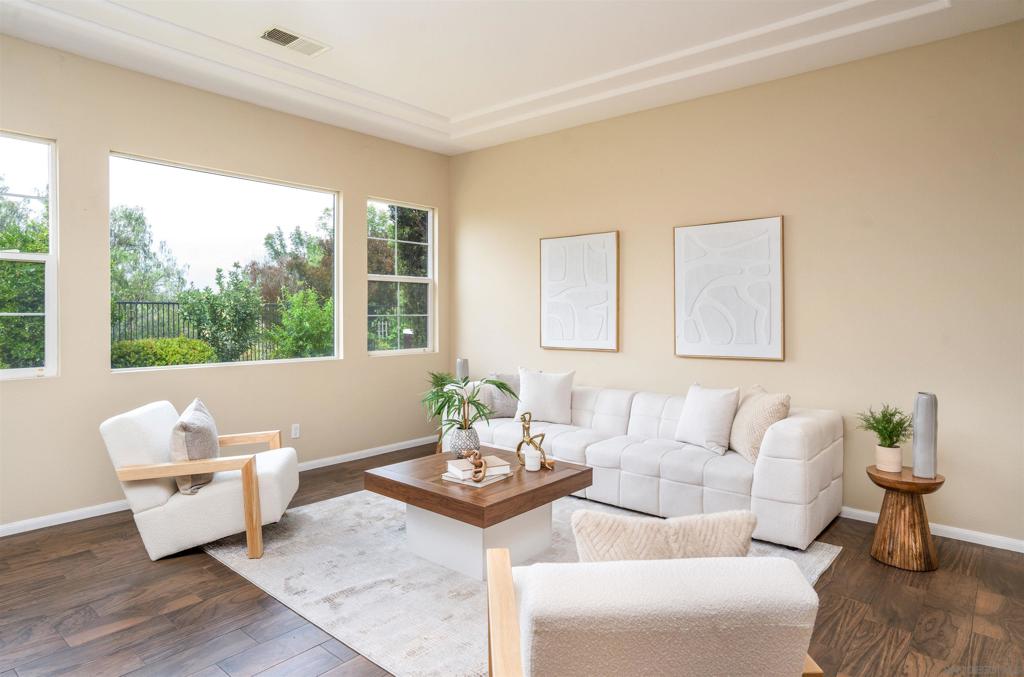 1052 Mountain Ash Ave 595-082-22-00