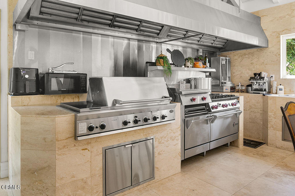 Camelot Estates - 1412 - Residential