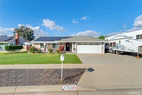 Photo of 701 W Crestview Street, Corona, CA 92882 (MLS # IG26036563)
