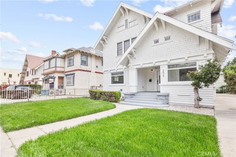 Photo of 2636 S Normandie Ave, Los Angeles, CA 90007 (MLS # DW25277609)