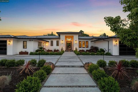Photo of 310 310 David Drive Dr, Alamo, CA 94507 (MLS # 41125873)